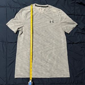 UA heather gray athletic top